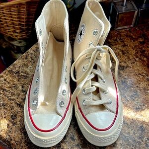 Chuck Taylor, Converse unisex High Top Canvas Sneakers